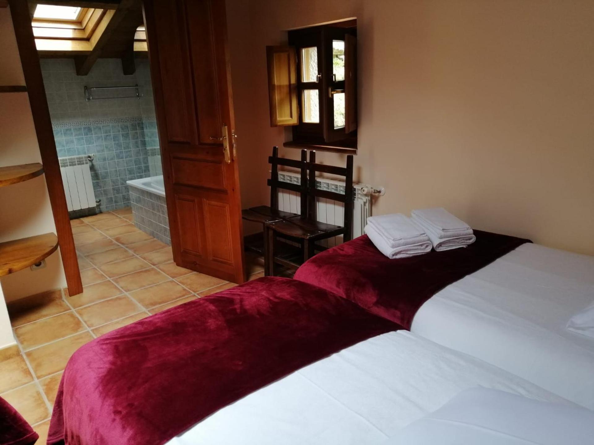 Bed and Breakfast El Caleyon Bulnes Esterno foto